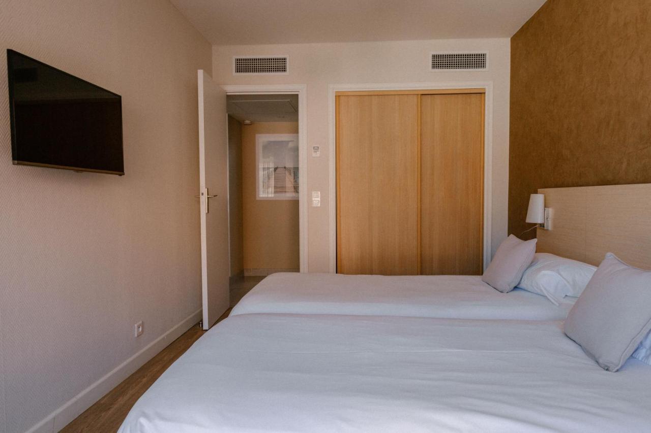 Chateauneuf Aparthotel 2*