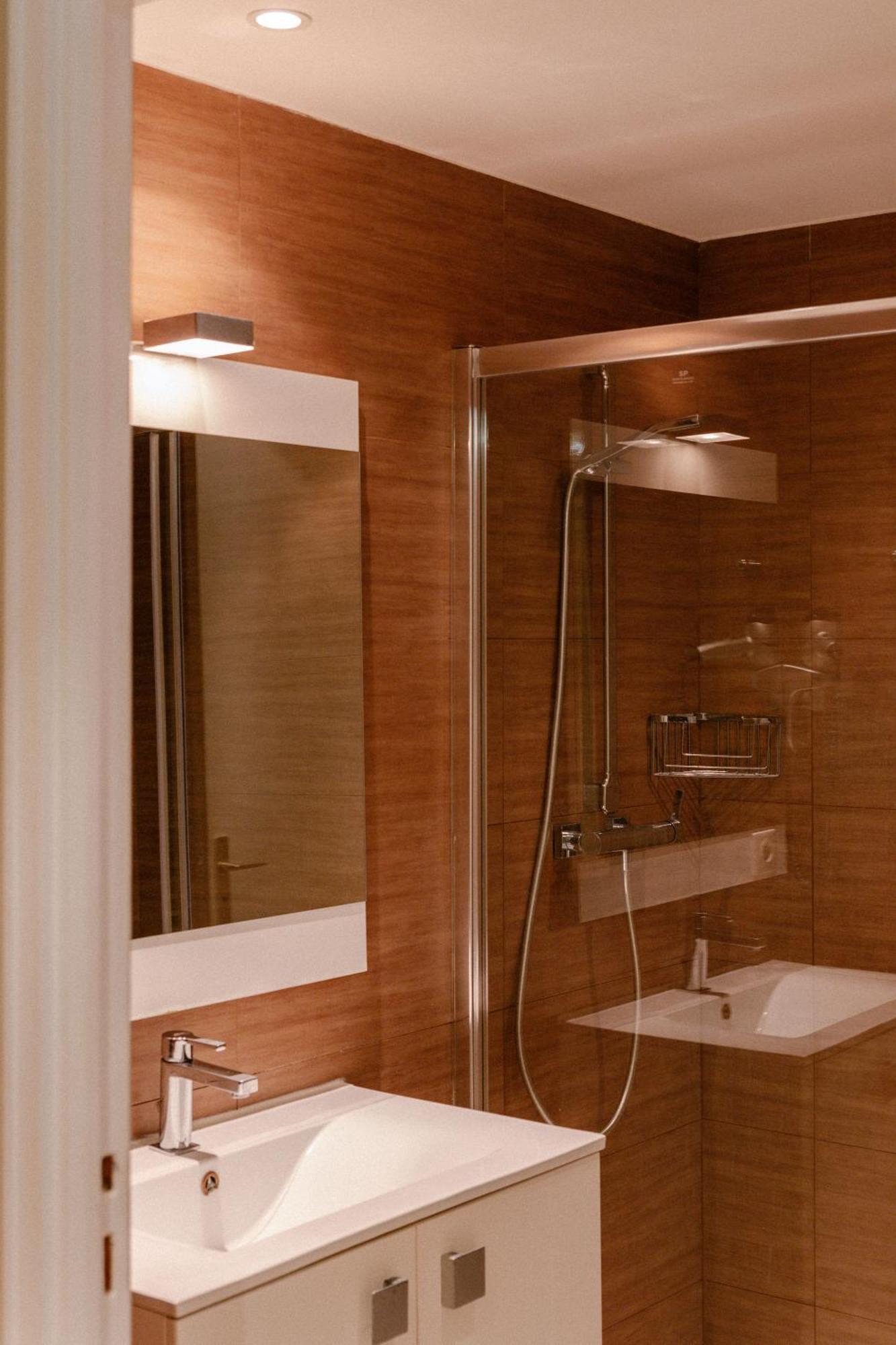 Chateauneuf Aparthotel Menton